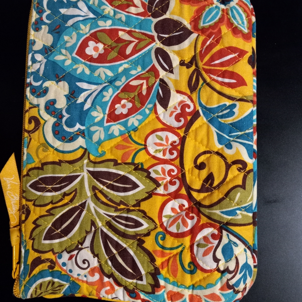 Two Vera Bradley Paisley Lined Zippered Travel Make Up Storage Pouch
